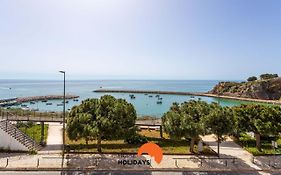 #114 T2 Foxy H By Home Holidays